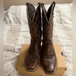 Ariat Legend Spirit Leather Cowboy Boots